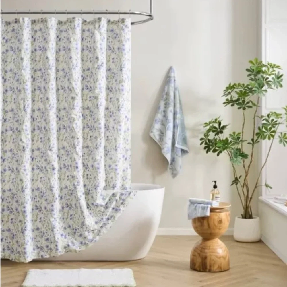 Floral NWT Shower Curtain - Blue and White